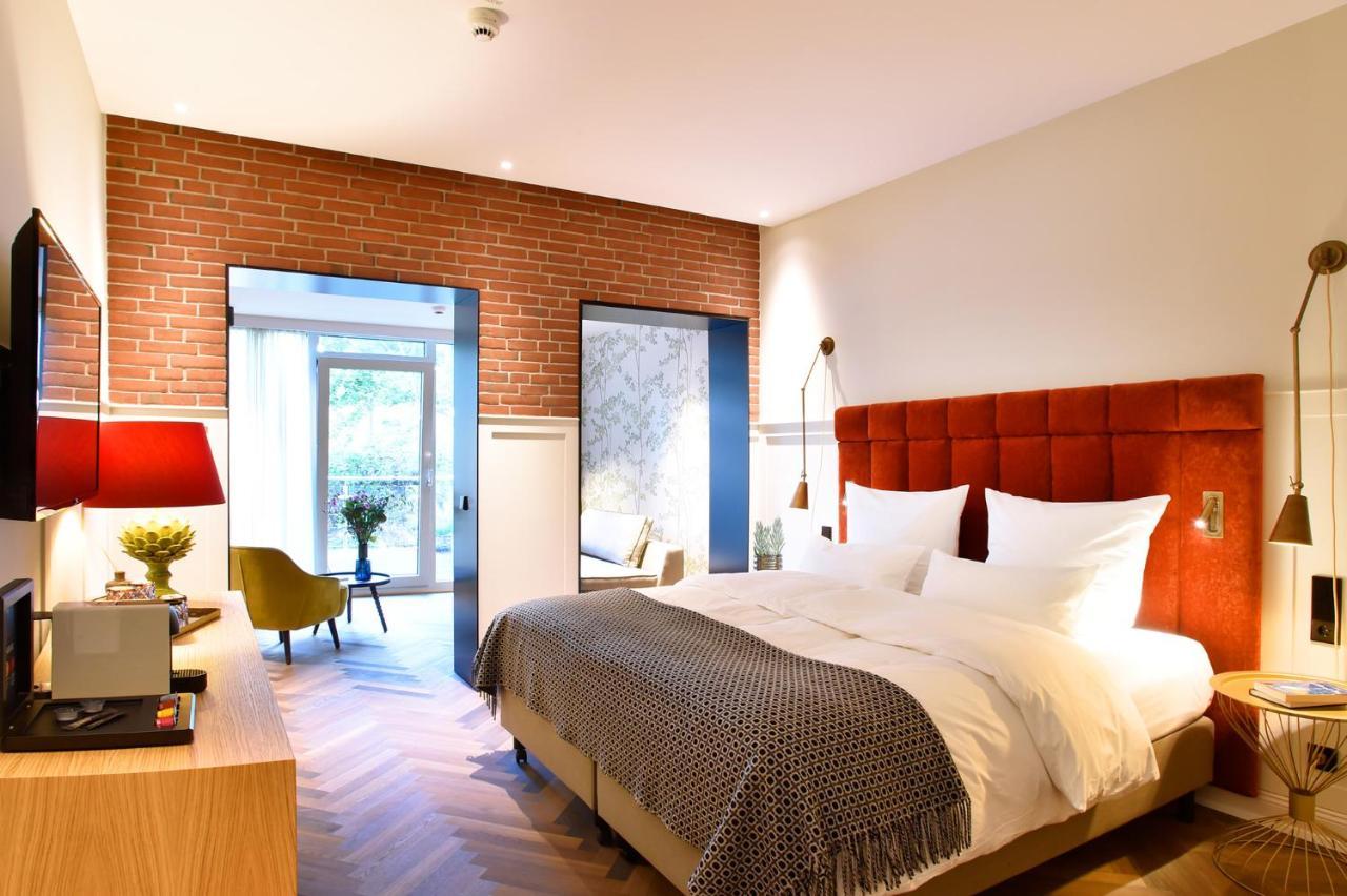 Das James Flensburg Kültér fotó Deluxe room