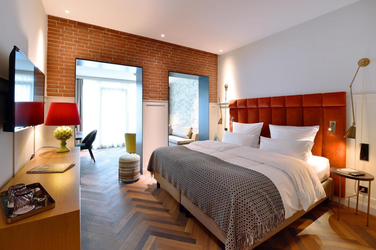 Das James Flensburg Kültér fotó Deluxe room