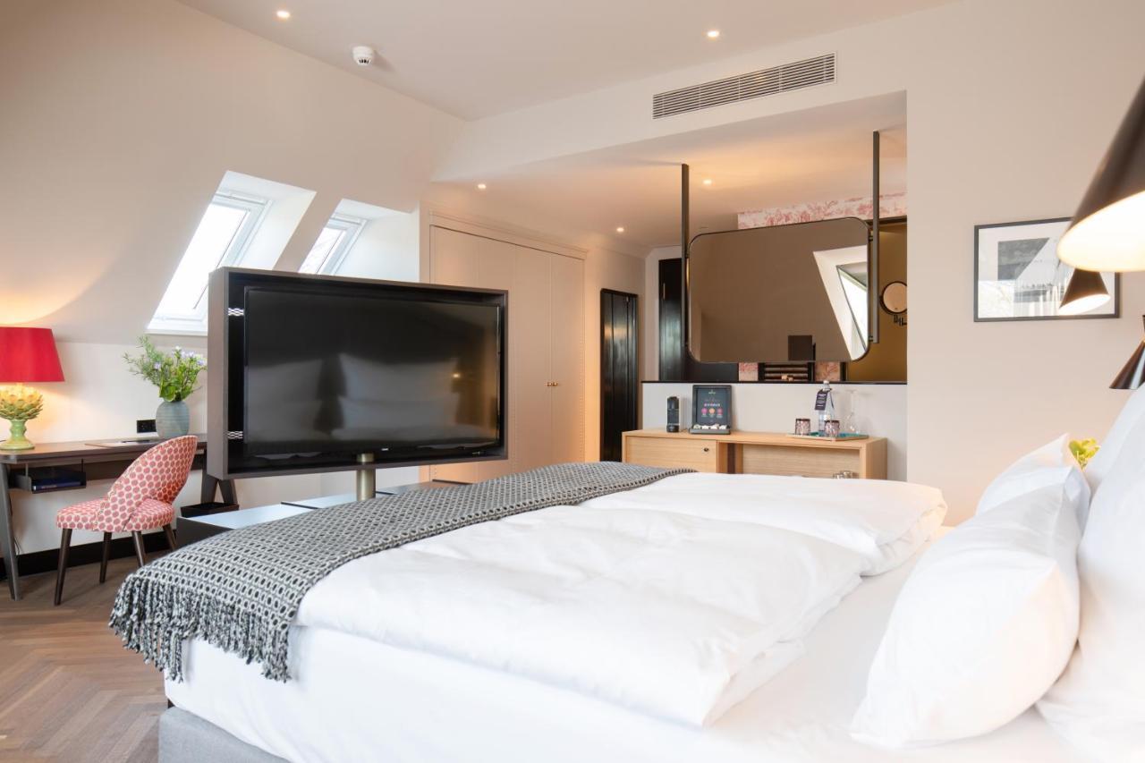 Das James Flensburg Kültér fotó Deluxe room