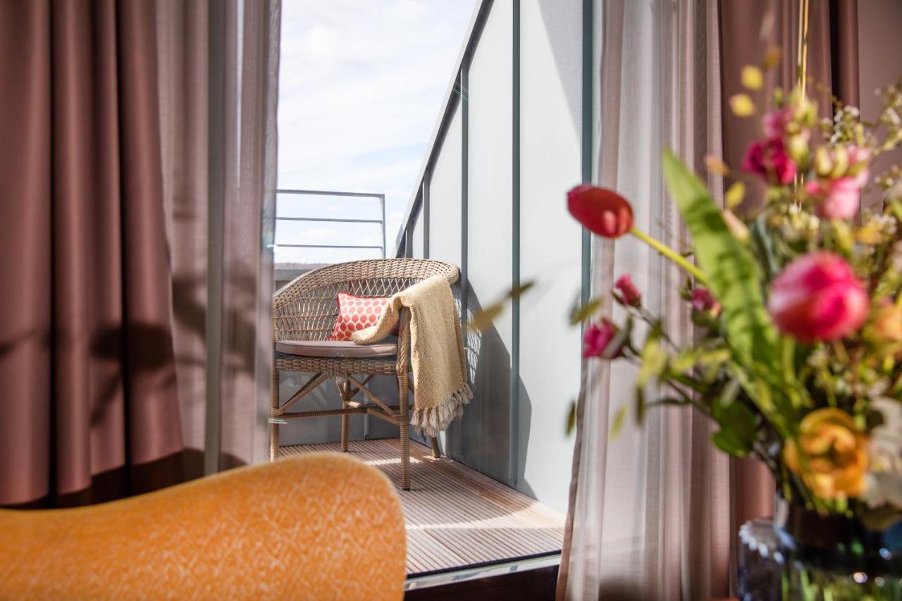 Das James Flensburg Kültér fotó A room at the hotel